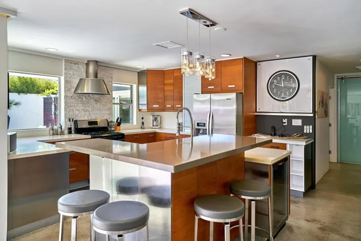 611 E Simms Rd Palm Springs CA-large-030