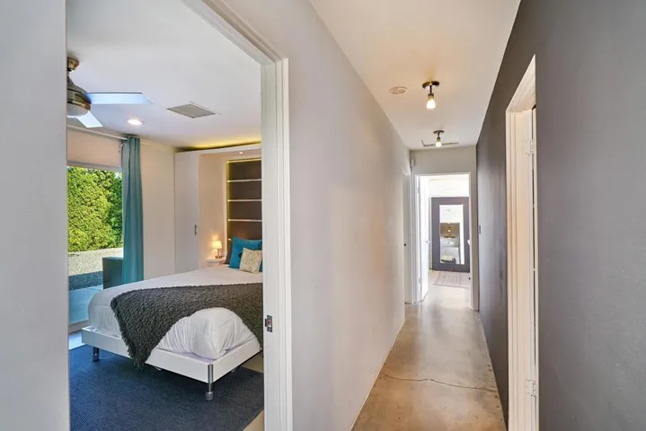 611 E Simms Rd Palm Springs CA-large-052