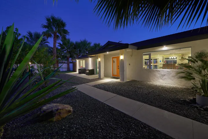 611 E Simms Rd Palm Springs CA-large-006