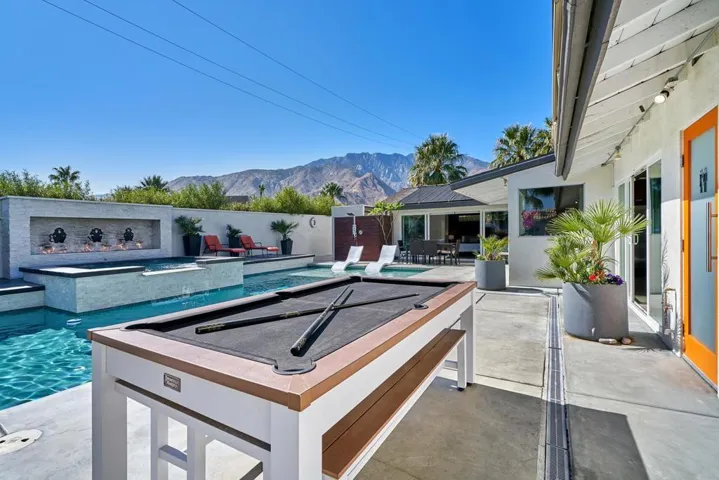 611 E Simms Rd Palm Springs CA-large-100