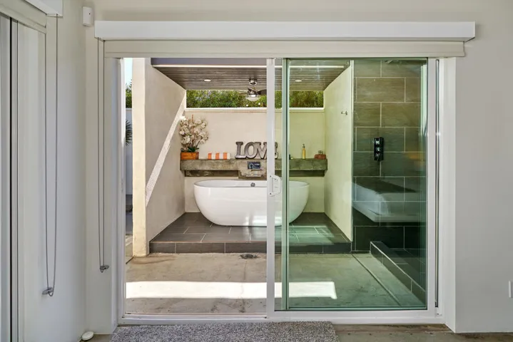 611 E Simms Rd Palm Springs CA-large-042