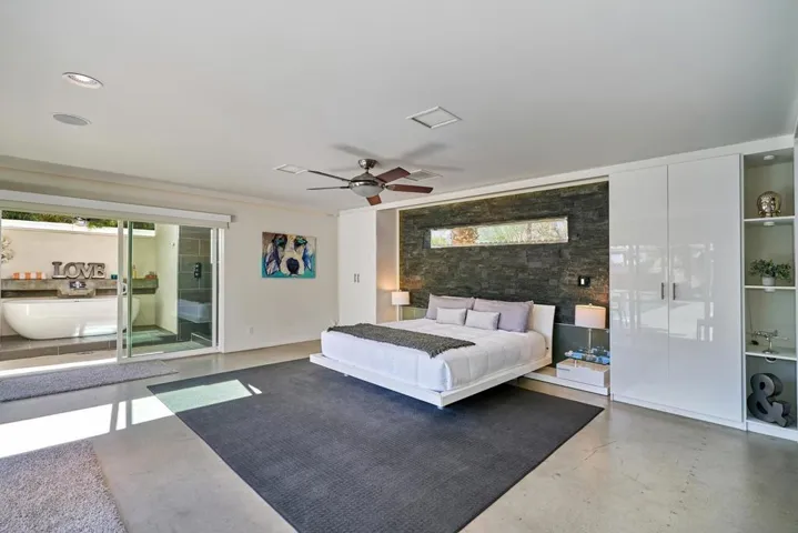 611 E Simms Rd Palm Springs CA-large-039