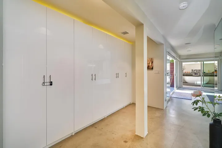 611 E Simms Rd Palm Springs CA-large-038