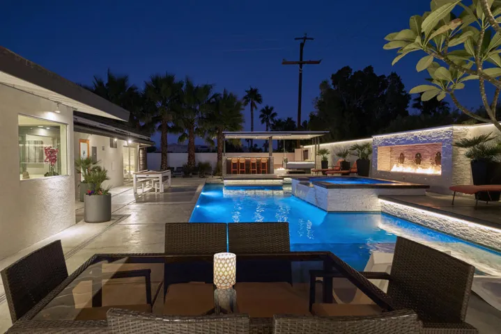 611 E Simms Rd Palm Springs CA-large-088