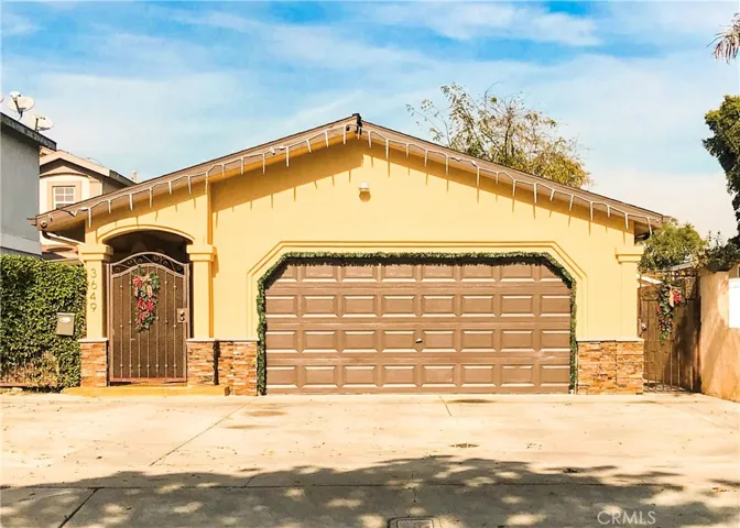 3649 W 109th Street Back House, Inglewood, California 90303