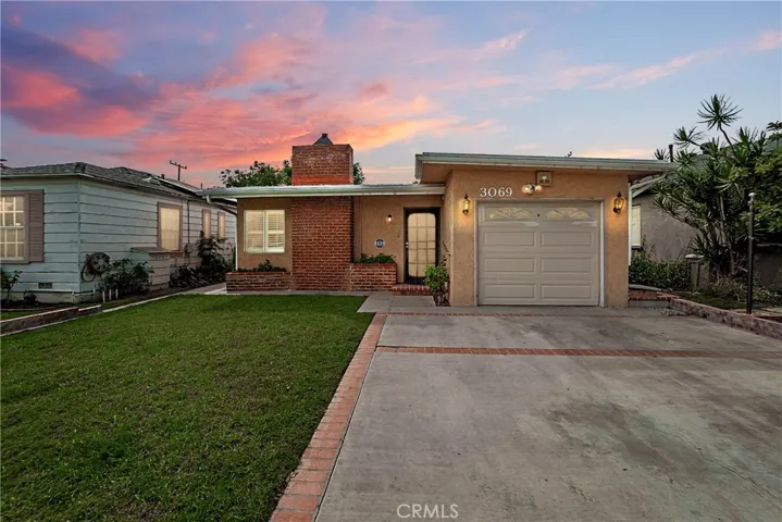 3069 Chestnut Avenue, Long Beach, California 90806