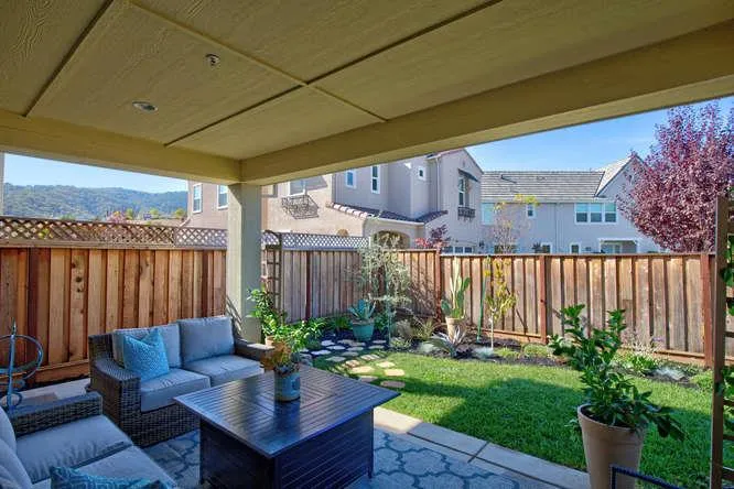 6065 Pipit Way, Gilroy, California 95020