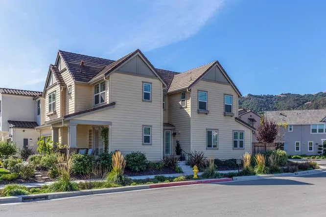 6065 Pipit Way, Gilroy, California 95020