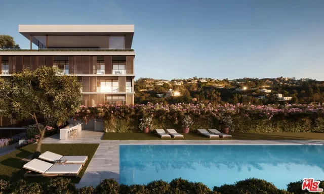 Residence Pool