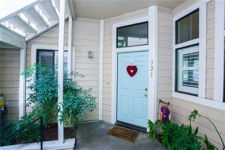 4900 N Grand Avenue 321, Covina, California 91724