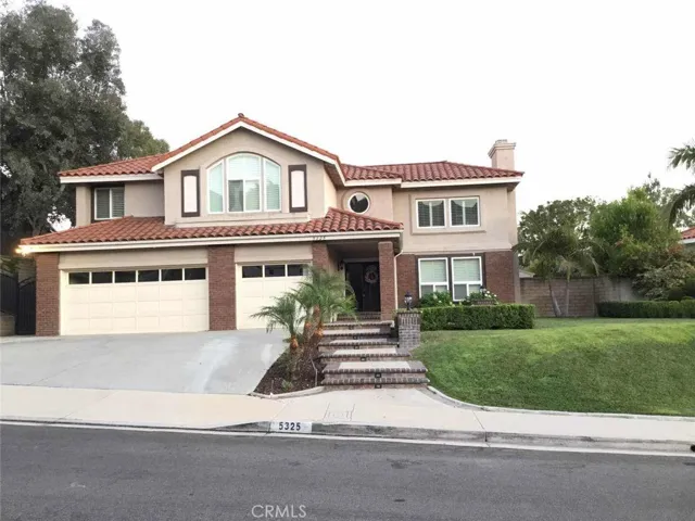5325 Los Monteros, Yorba Linda, California 92887