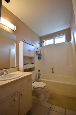 3283 Buena Hills, Oceanside, California 92056