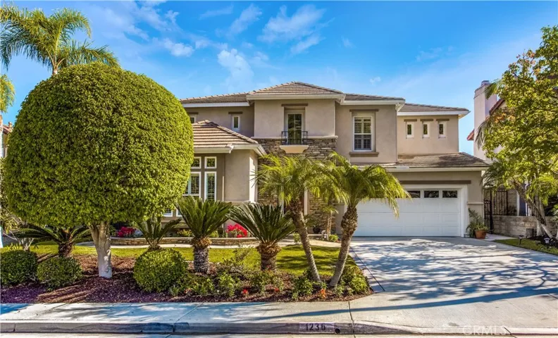1236 S Night Star Way, Anaheim Hills, California 92808