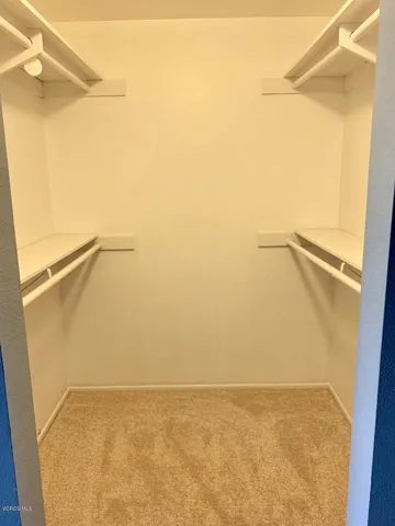 1 closet