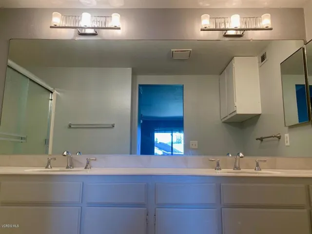 1 master bath2