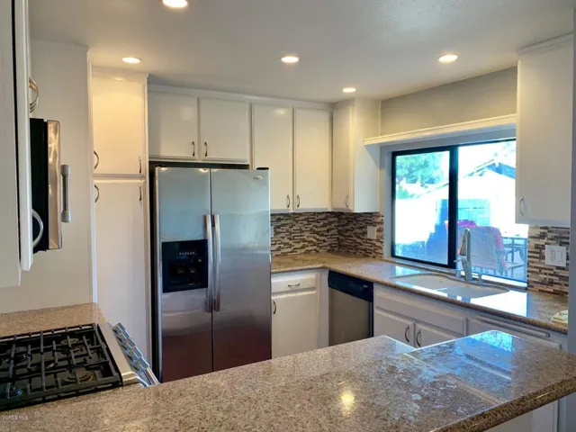 1 kitchen1