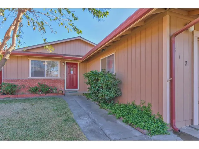 212 8th Street, Gonzales, California 93926