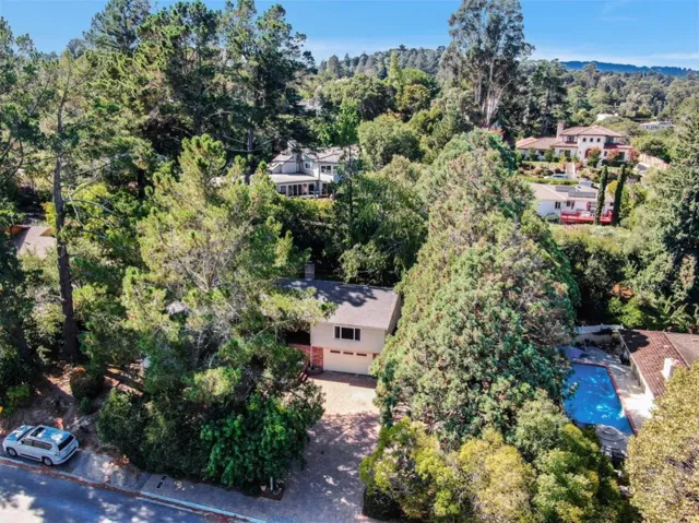 940 Black Mountain Road, Hillsborough, California 94010