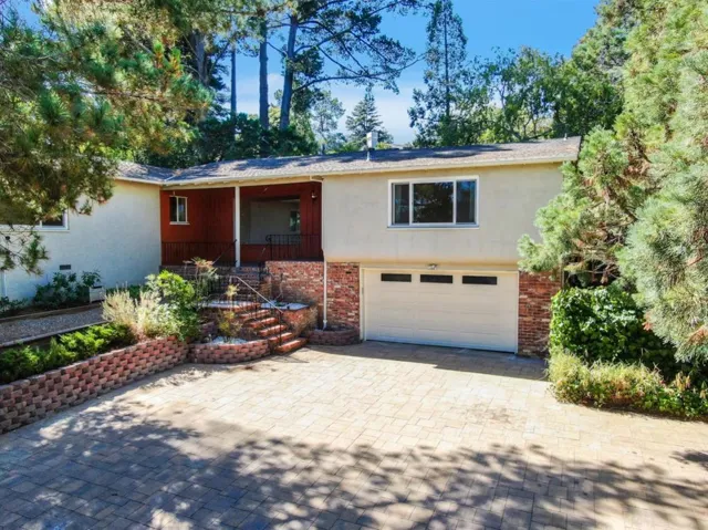 940 Black Mountain Road, Hillsborough, California 94010