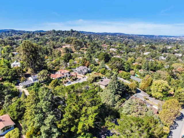 940 Black Mountain Road, Hillsborough, California 94010