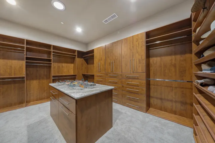 107 Vail Dunes Ct Rancho-large-040-024-H