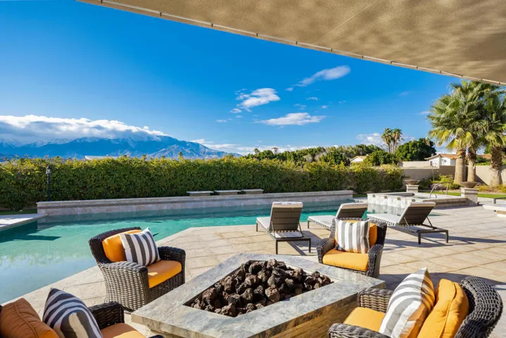 107 Vail Dunes Ct Rancho-large-052-054-H