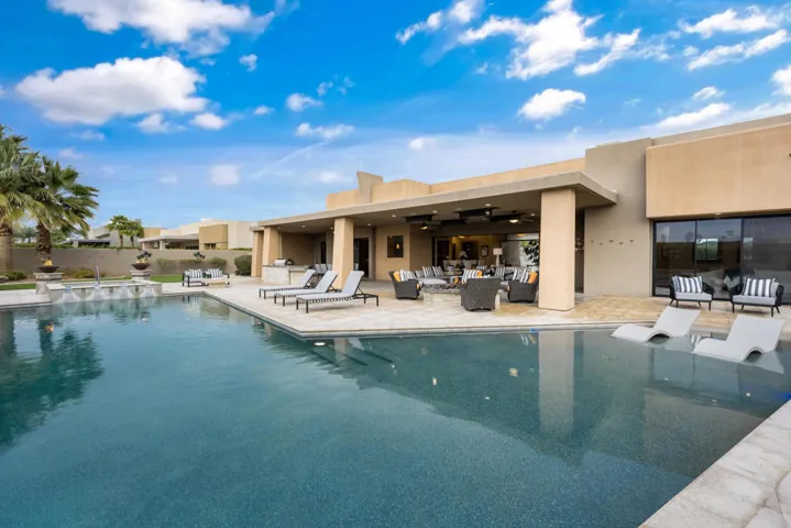 107 Vail Dunes Ct Rancho-large-014-016-H