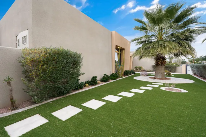 107 Vail Dunes Ct Rancho-large-012-006-H