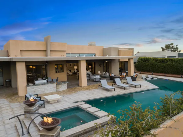 107 Vail Dunes Ct Rancho-large-007-025-H