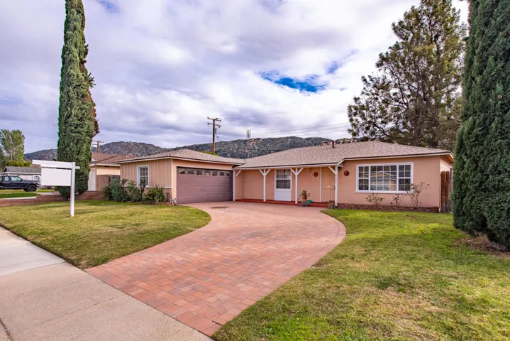6230 Marsha St Simi Valley-1