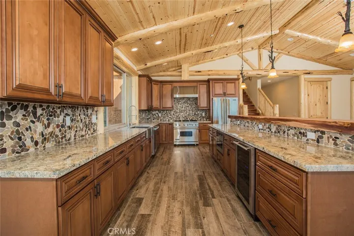 42367 Golden Oak, Big Bear, California 92315