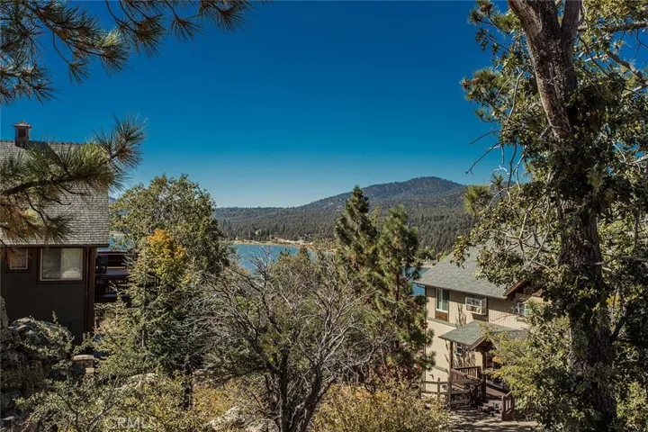 42367 Golden Oak, Big Bear, California 92315