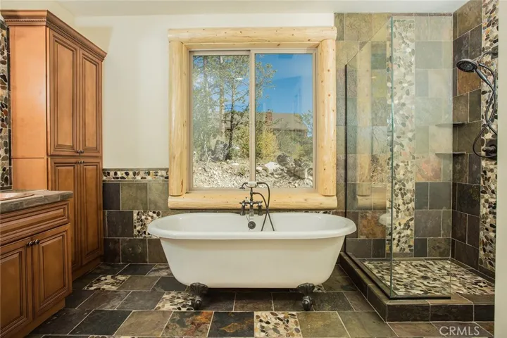 42367 Golden Oak, Big Bear, California 92315