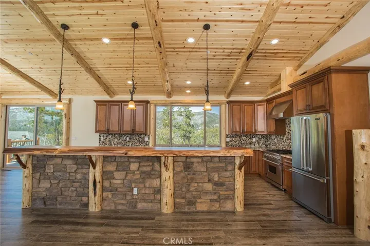 42367 Golden Oak, Big Bear, California 92315