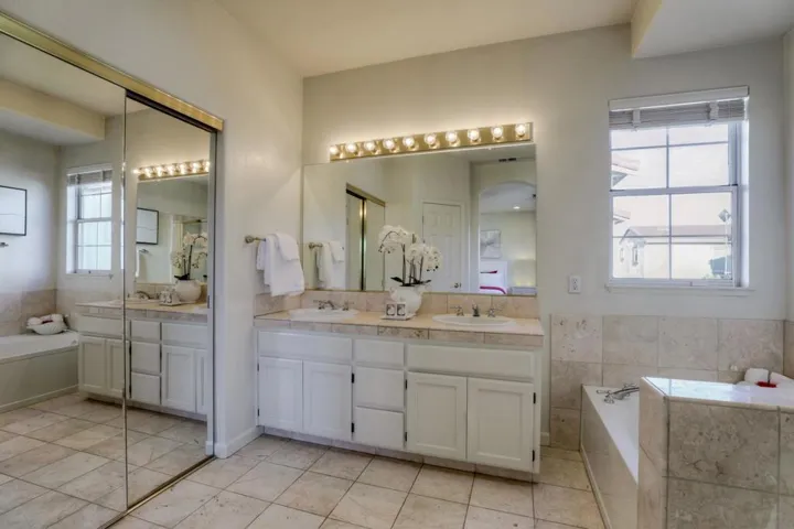 2282 Lenox Place, Santa Clara, California 95054