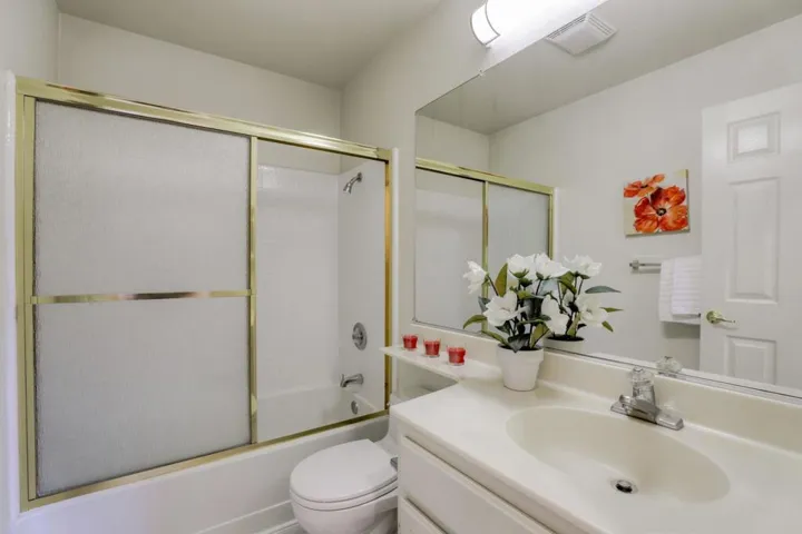 2282 Lenox Place, Santa Clara, California 95054