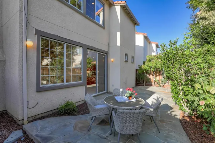2282 Lenox Place, Santa Clara, California 95054