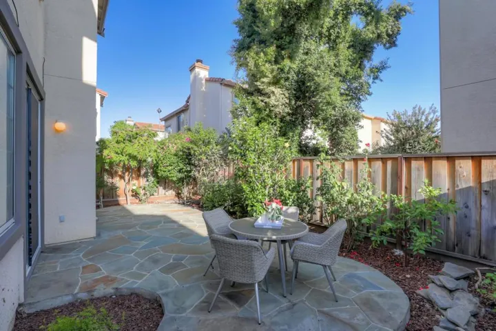 2282 Lenox Place, Santa Clara, California 95054