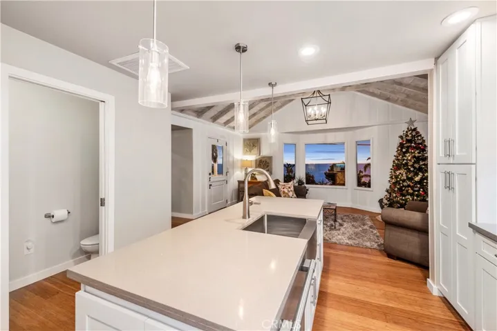 31946 Virginia Way, Laguna Beach, California 92651