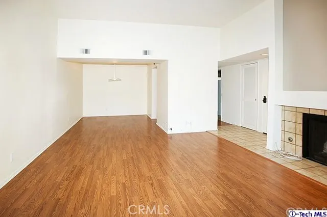 436 E Palm Avenue 310, Burbank, California 91501