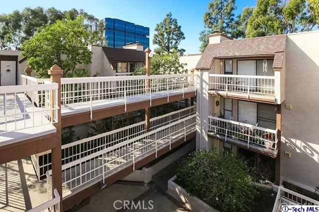 436 E Palm Avenue 310, Burbank, California 91501