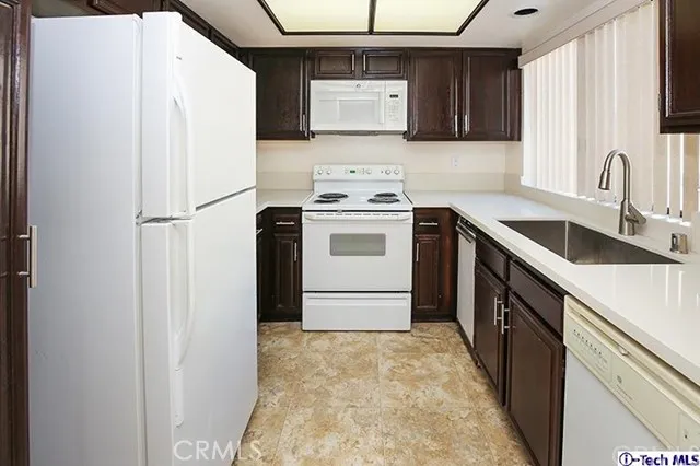 436 E Palm Avenue 310, Burbank, California 91501
