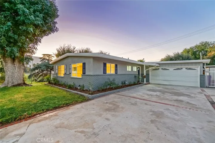 758 Via Josefa, Corona, California 92882