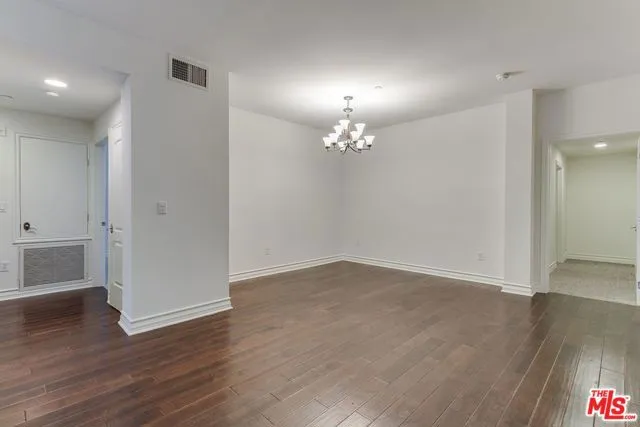 1726 S Bentley Avenue 202, Los Angeles, California 90025