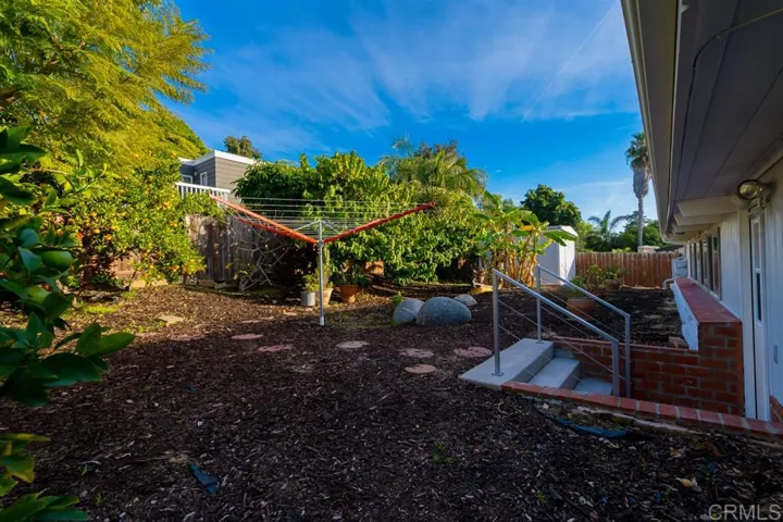 1263 Windsor Rd, Cardiff By The Sea, California 92007