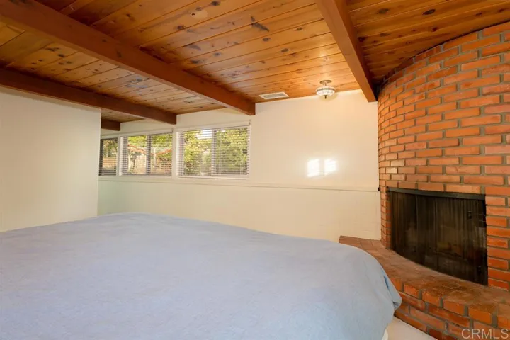 1263 Windsor Rd, Cardiff By The Sea, California 92007