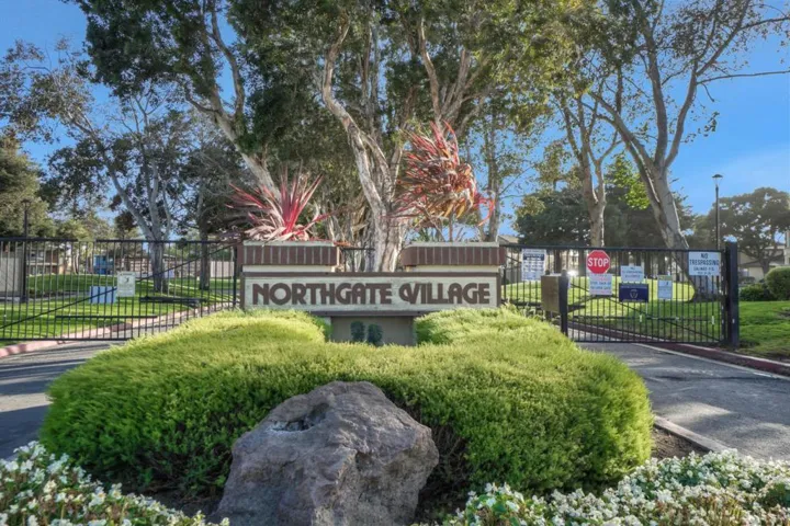 1841 Cherokee Drive 1, Salinas, California 93906