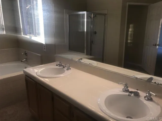 15580 Corte Montanoso, San Diego, California 92027