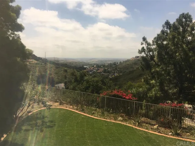 15580 Corte Montanoso, San Diego, California 92027
