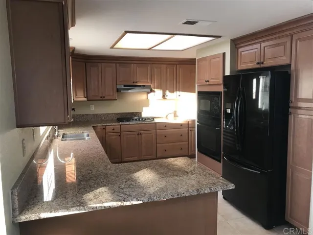 15580 Corte Montanoso, San Diego, California 92027